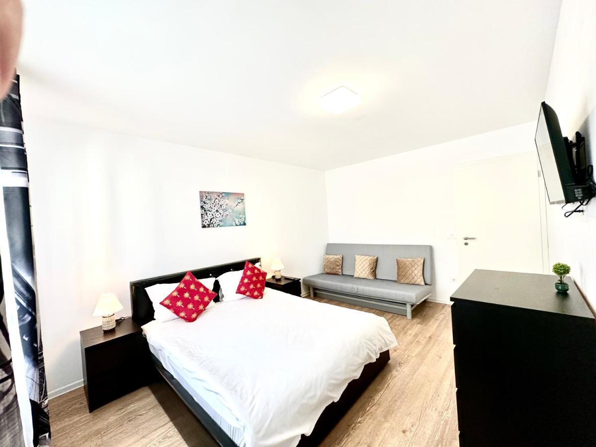 Kasper Coresi Mall - Rise Private Apartments & Suites Brassó Kültér fotó