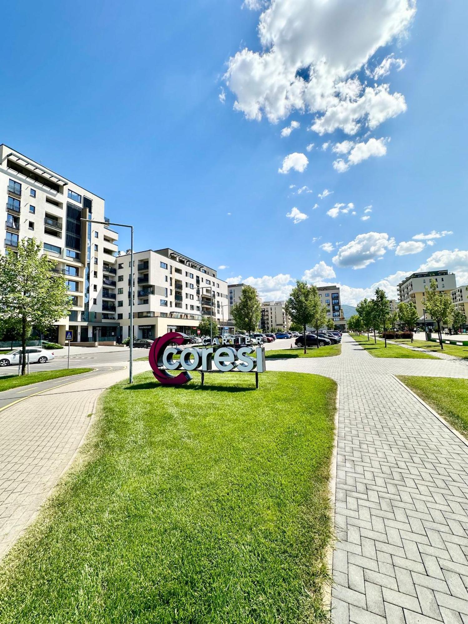 Kasper Coresi Mall - Rise Private Apartments & Suites Brassó Kültér fotó
