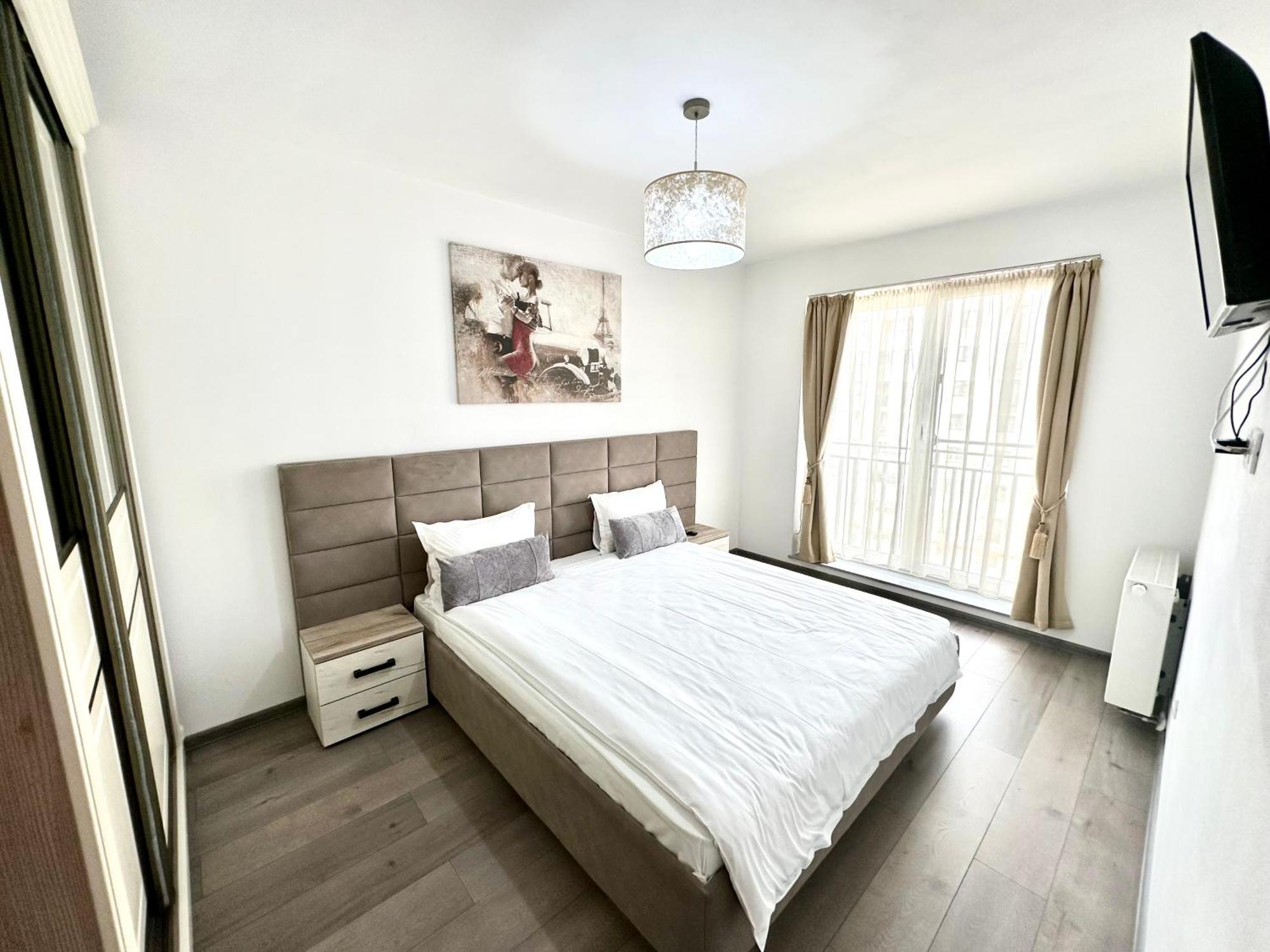 Kasper Coresi Mall - Rise Private Apartments & Suites Brassó Kültér fotó