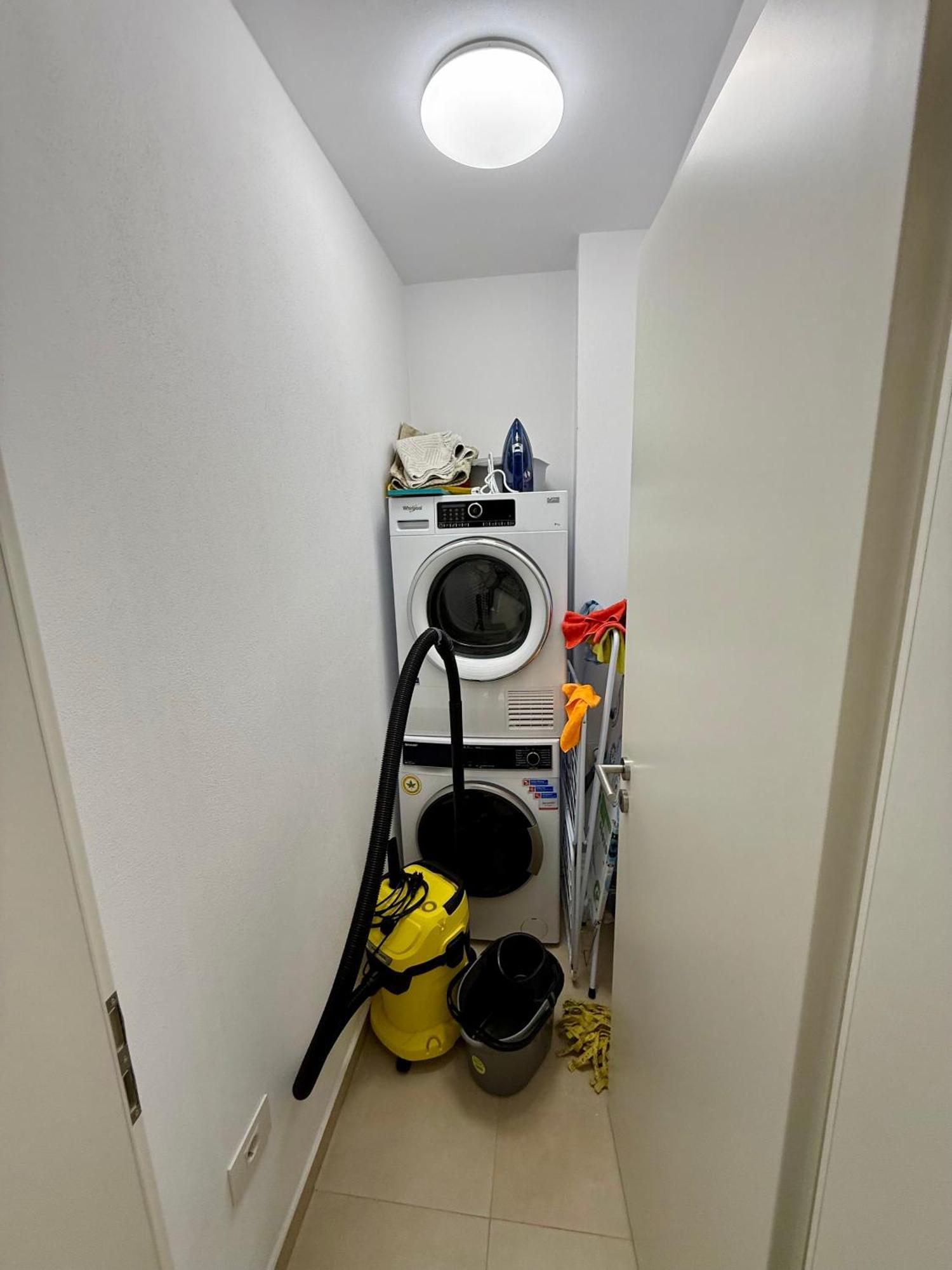 Kasper Coresi Mall - Rise Private Apartments & Suites Brassó Kültér fotó
